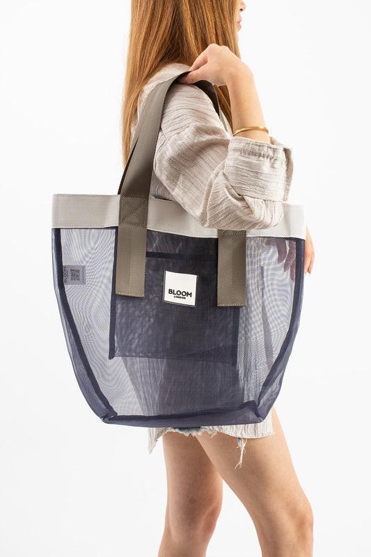 Mesh in navy | silver