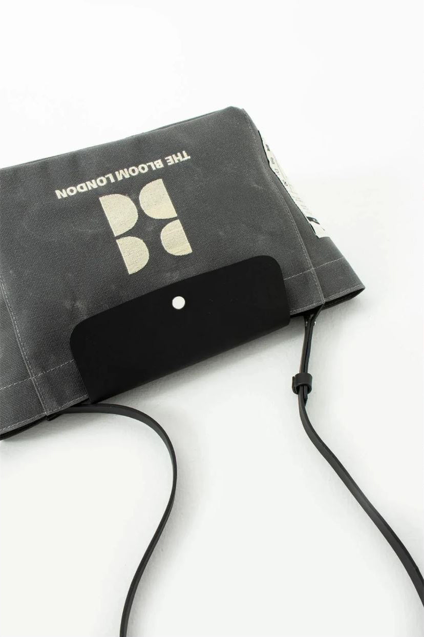 Clutch bag platinum