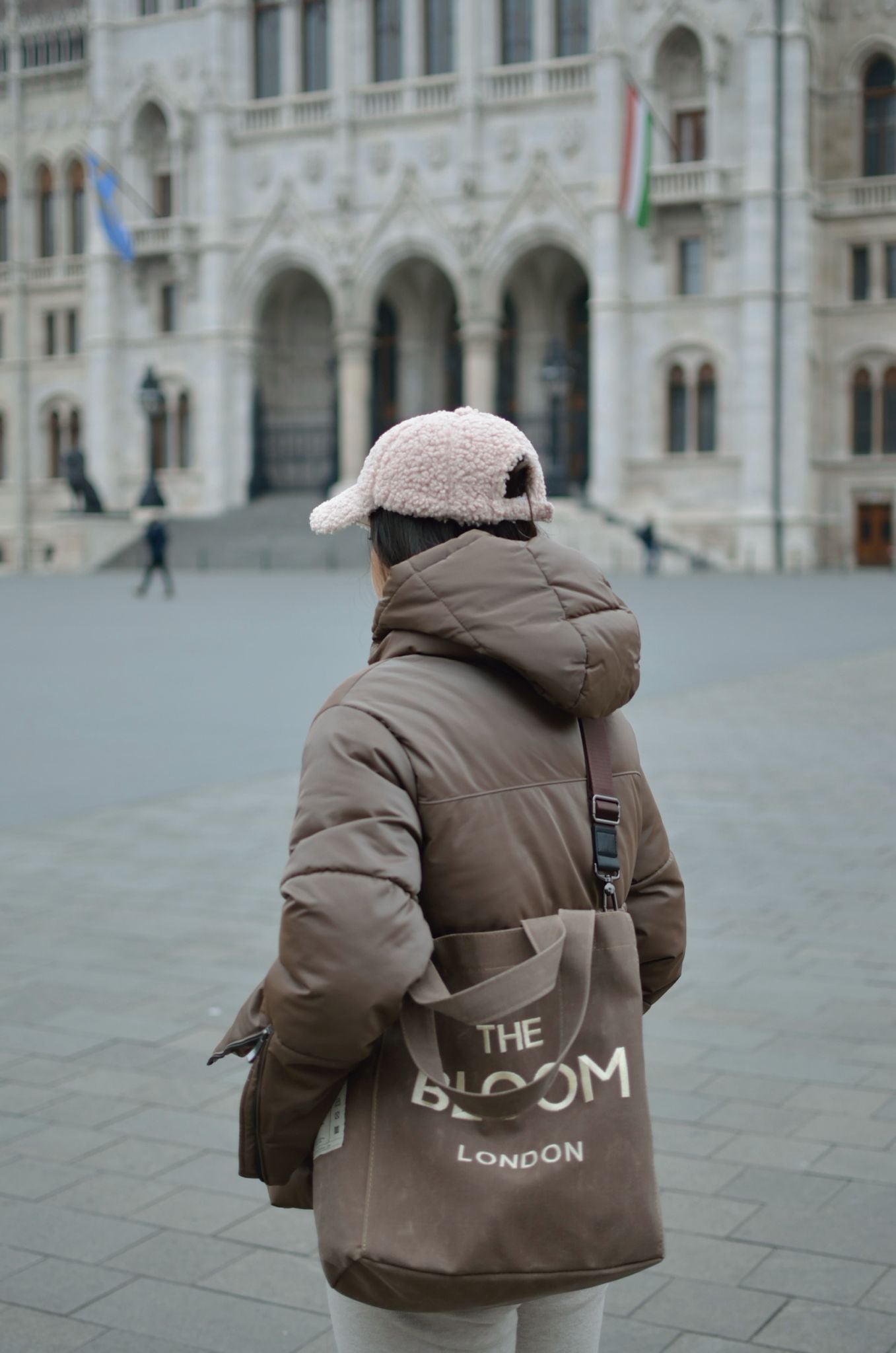 Oversized tote buff tan