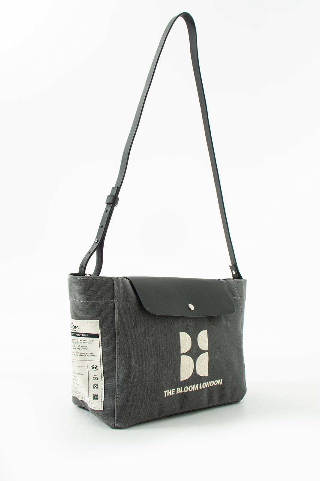 Clutch bag platinum