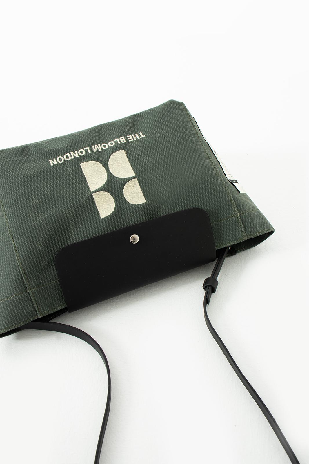 Clutch bag dark green
