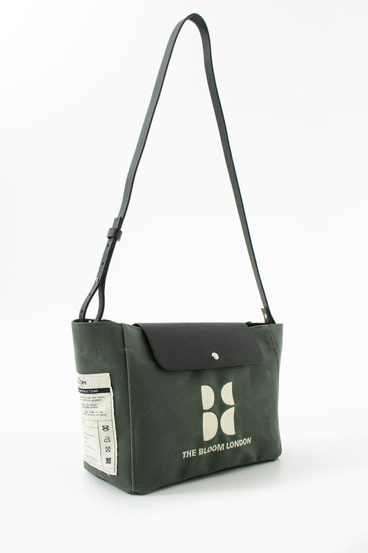 Clutch bag dark green