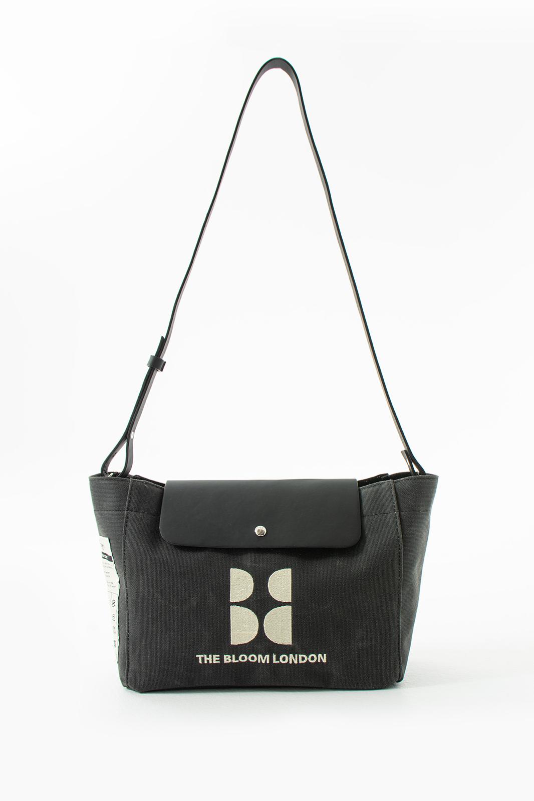 Clutch bag flying rat